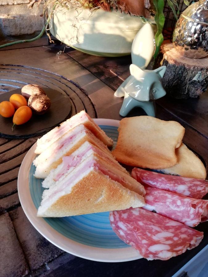Zucchero Sui Baffi- Food Lovers B&B Mantova Exterior photo