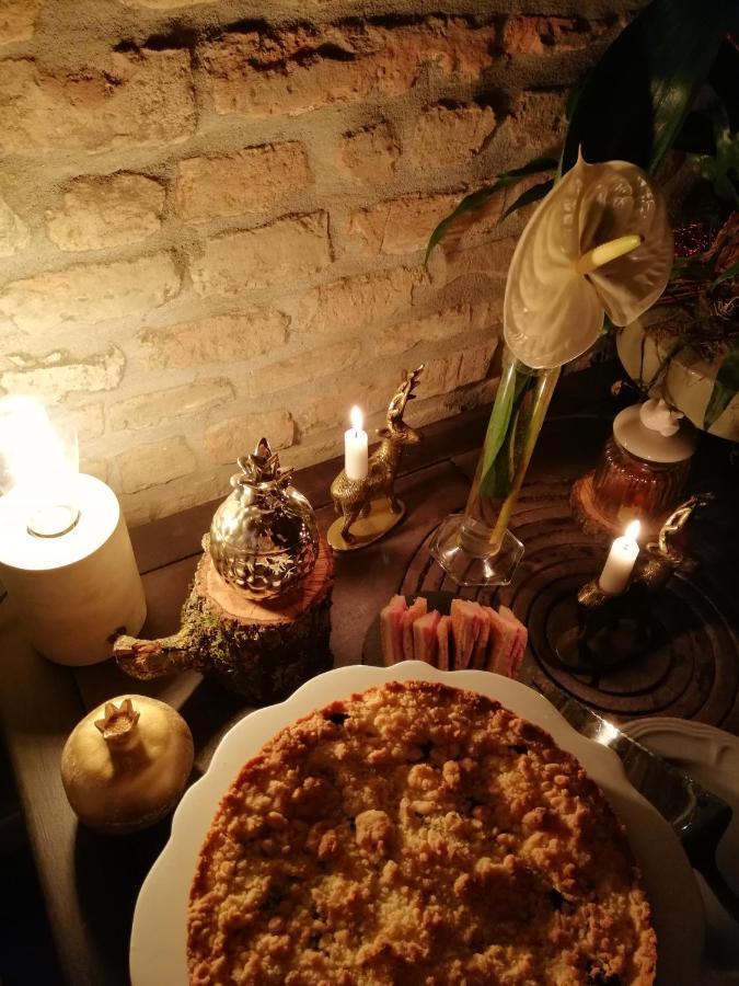 Zucchero Sui Baffi- Food Lovers B&B Mantova Exterior photo